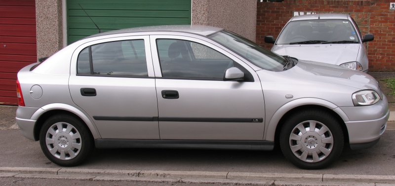 2000 Vauxhall Astra 14